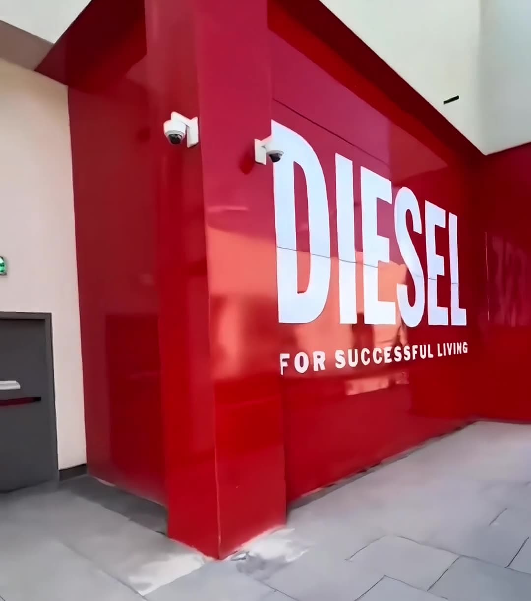 חזית DIESEL בפרויקט ביג גלילות — עבודה של המשלט